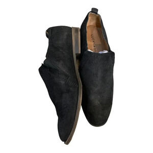 Lucky Brand Black suede‎ slip on size 6.5